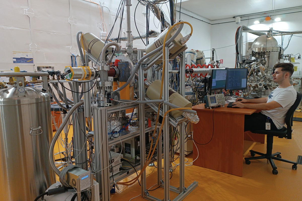Positron Spectroscopy Laboratory ELI-NP